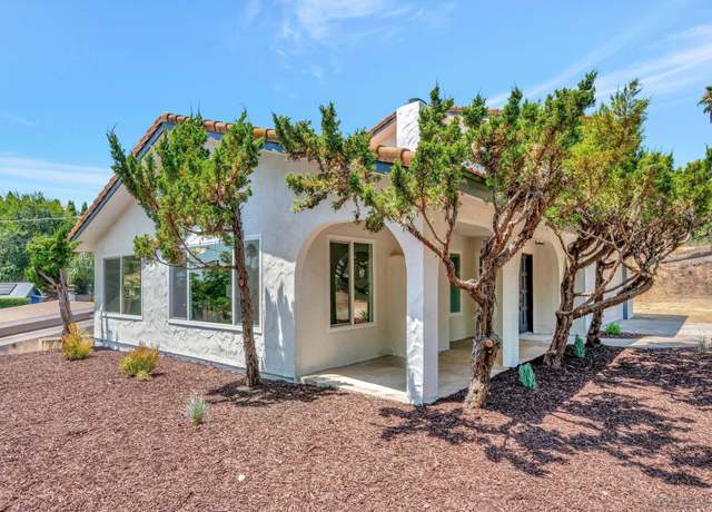 Property at 2127 Rancho Verde Dr, Escondido, CA 92025, 4 beds, 2.5 baths