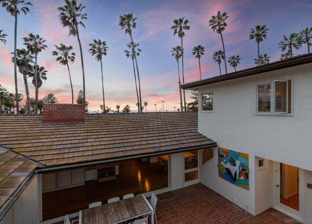 Property at 6423 Avenida Cresta, La Jolla, CA 92037, 5 beds, 5 baths