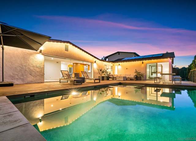Property at 5745 Soledad Mountain Rd, La Jolla, CA 92037, 4 beds, 2.5 baths