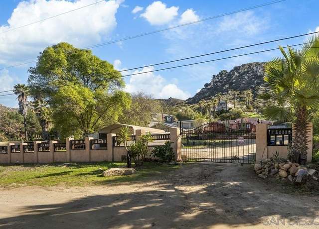 Property at 11511 Rocky Ln, Lakeside, CA 92040, 2 beds, 1 bath
