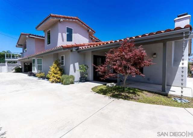 Property at 907 Ridge Heights Rd, Fallbrook, CA 92028, 3 beds, 2.5 baths