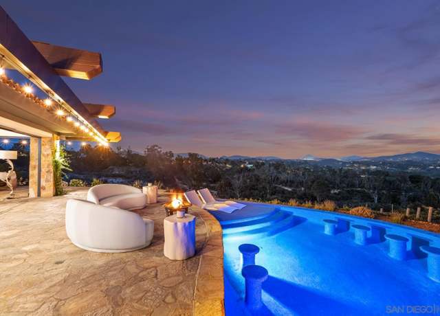 Property at 5653 Linea Del Cielo, Rancho Santa Fe, CA 92067, 5 beds, 5.5 baths