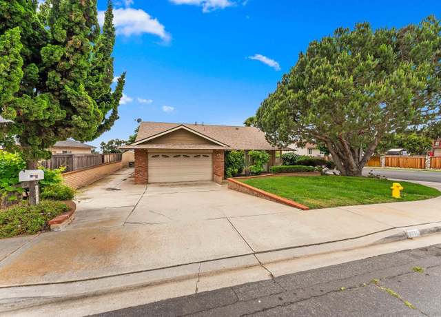 Property at 4005 Royal Dr, Carlsbad, CA 92008, 3 beds, 2 baths