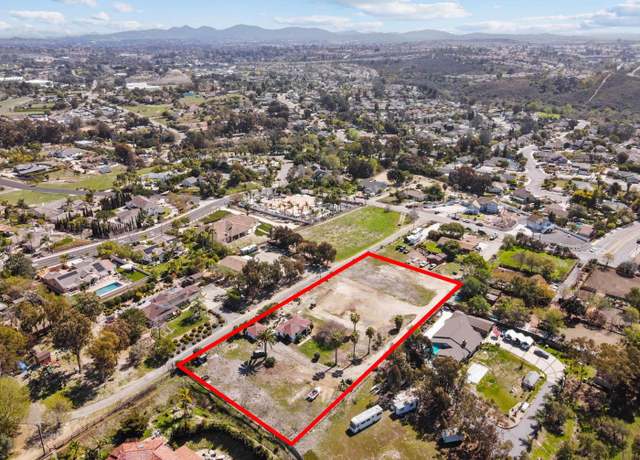 Property at 1895 Sunset Dr, Vista, CA 92081, 2 beds, 1 bath