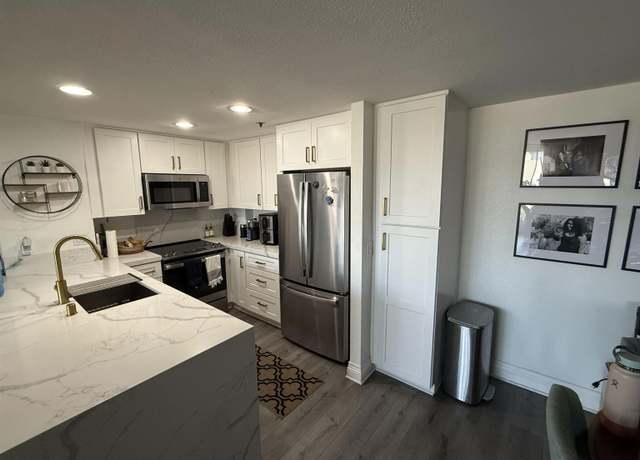 Property at 1514 7th Ave #403, San Diego, CA 92101, 2 beds, 2 baths