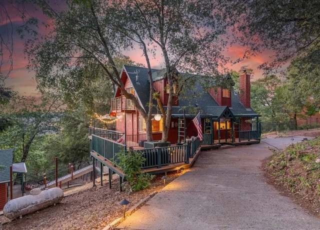 Property at 3110 Blue Jay Dr, Julian, CA 92036, 3 beds, 2.5 baths