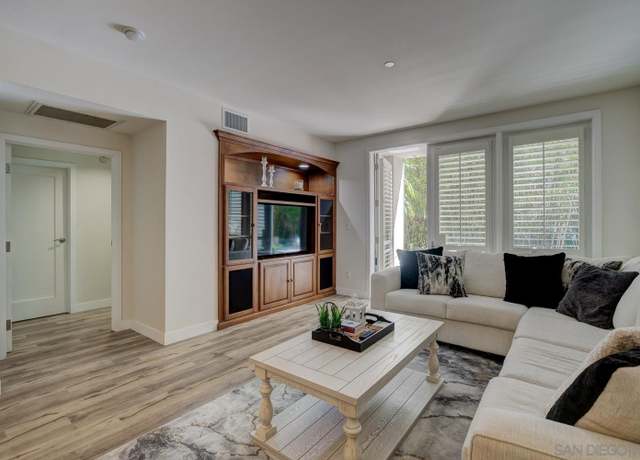Property at 5410 La Jolla Blvd Unit A106, La Jolla, CA 92037, 2 beds, 2 baths