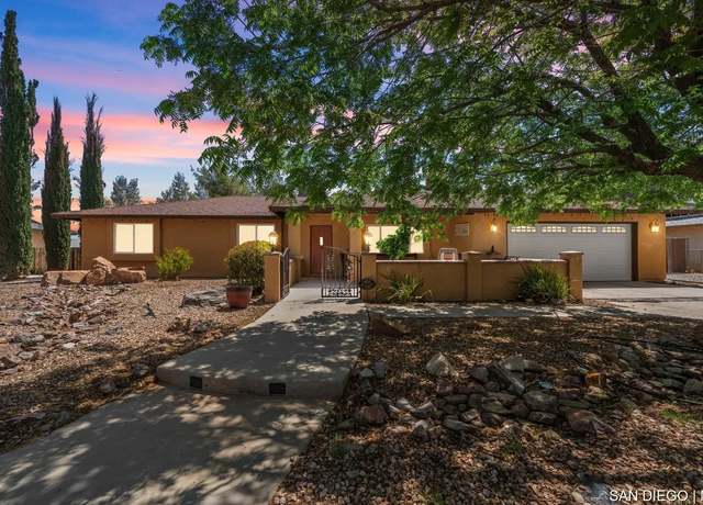 Property at 13367 Apple Blossom Ln, Apple Valley, CA 92308, 5 beds, 2 baths