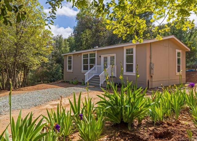 Property at 4942 Heise Park Rd, Julian, CA 92036, 3 beds, 2 baths
