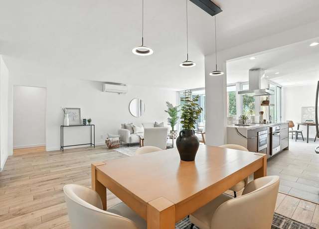 Property at 222 Quince St Unit 2D, San Diego, CA 92103, 2 beds, 2 baths