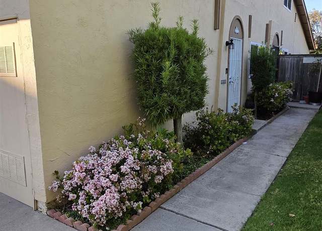 Property at 14167 Caminito Quevedo, San Diego, CA 92129, 2 beds, 1 bath