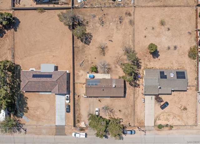 Property at 18071 Sycamore St, Hesperia, CA 92345, 2 beds, 1 bath