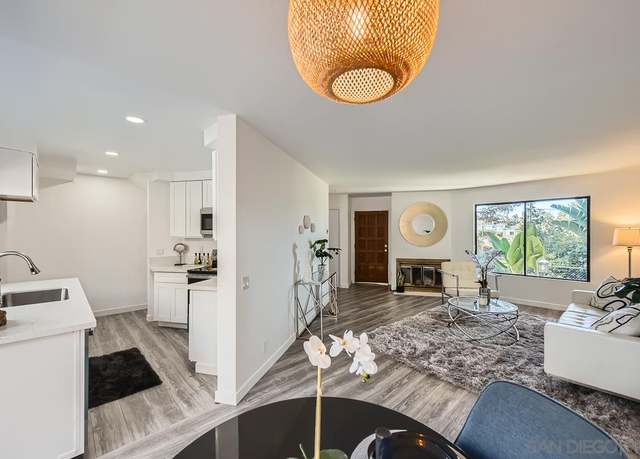 Property at 2260 Caminito Pescado #19, San Diego, CA 92107, 2 beds, 2.5 baths