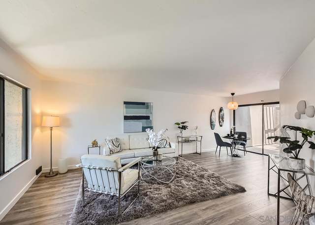 Property at 2260 Caminito Pescado #19, San Diego, CA 92107, 2 beds, 2.5 baths