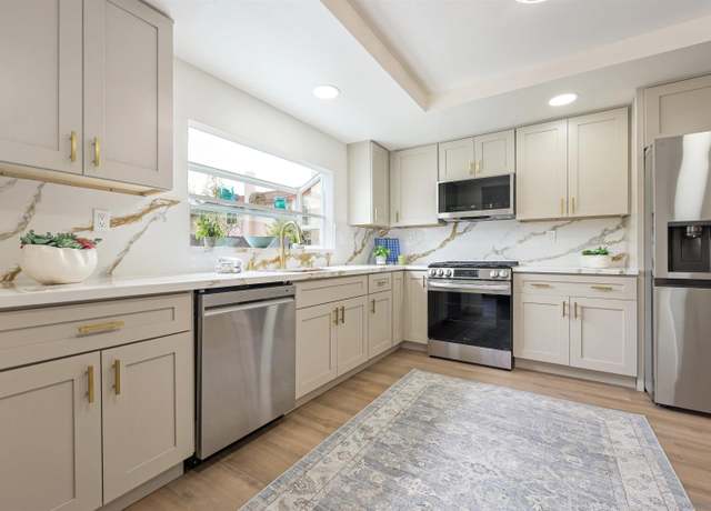 Property at 1547 Point Dume Ct, Chula Vista, CA 91911, 4 beds, 3 baths