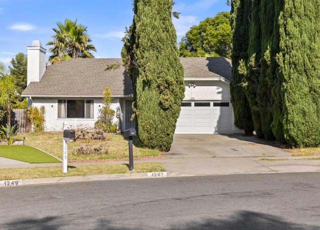 Property at 1247 Armstrong Cir, Escondido, CA 92027, 4 beds, 2 baths
