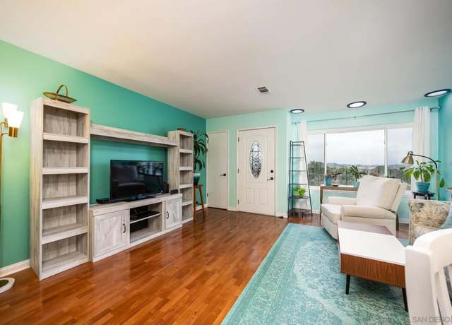 Property at 3839 Vista Campana S Unit 42, Oceanside, CA 92057, 2 beds, 1.5 baths