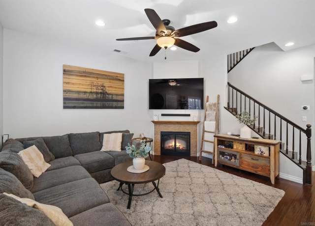 Property at 1561 Corte Barcelona #2, Chula Vista, CA 91913, 4 beds, 2.5 baths