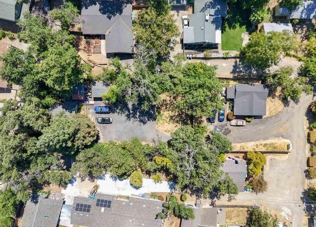 Property at 737 Leland Ct, Redding, CA 96001