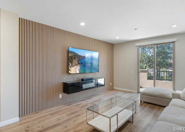 Property at 8301 Rio San Diego Dr Unit 7, San Diego, CA 92108, 3 beds, 2.5 baths