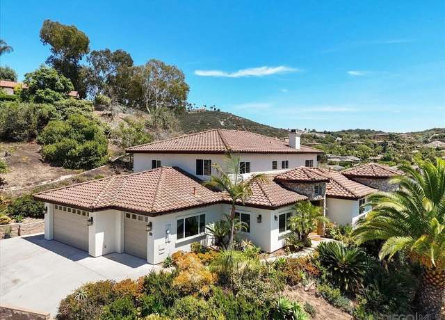 Property at 2342 Carioca Pl, Vista, CA 92084, 6 beds, 5 baths