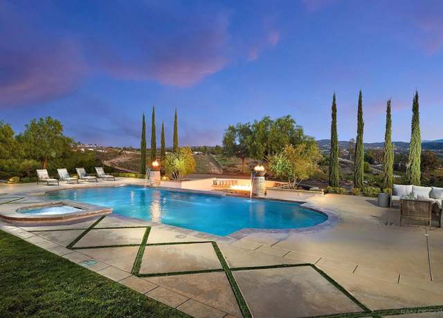 Property at 38408 Mesa Rd, Temecula, CA 92592, 5 beds, 4.5 baths