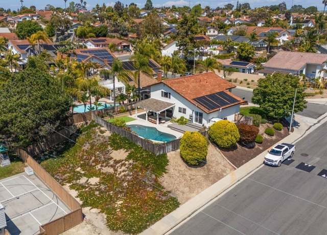 Property at 498 Avenida De Las Rosas, Encinitas, CA 92024, 4 beds, 2.5 baths