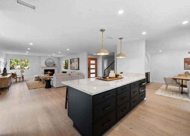 Property at 7645 Calle Madero, Carlsbad, CA 92009, 4 beds, 3.5 baths