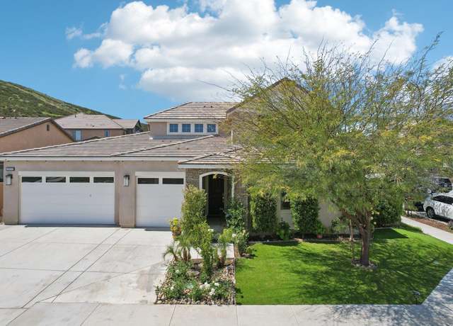 Property at 31103 Morgan Horse St, Menifee, CA 92584, 4 beds, 3 baths