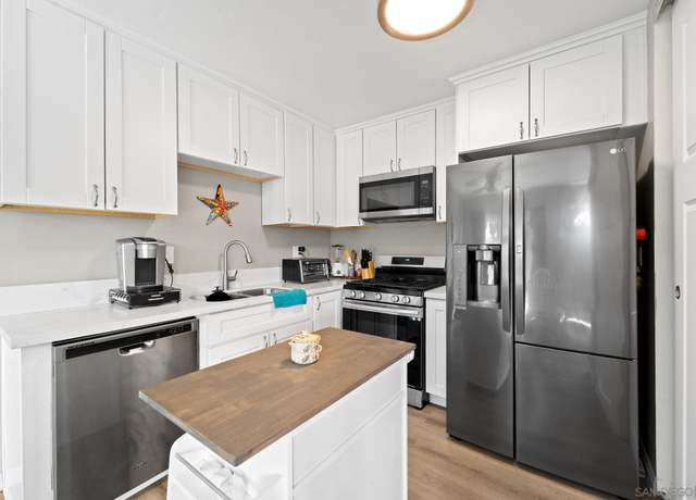 Property at 779 Dorothy St, Chula Vista, CA 91911, 6 beds, 4 baths
