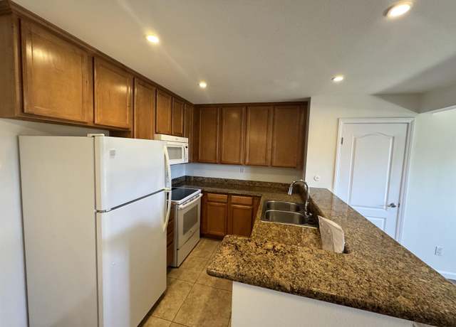 Property at 3454 Castle Glen Dr #123, San Diego, CA 92123, 2 beds, 1 bath