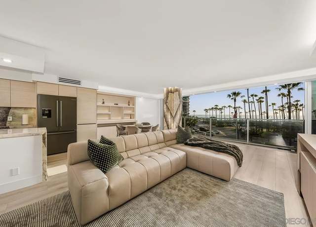 Property at 1820 Avenida Del Mundo #210, Coronado, CA 92118, 1 bed, 2 baths
