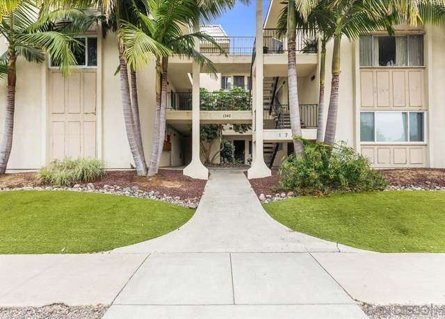 Property at 1740 Roosevelt St Unit F, San Diego, CA 92109, 2 beds, 2 baths