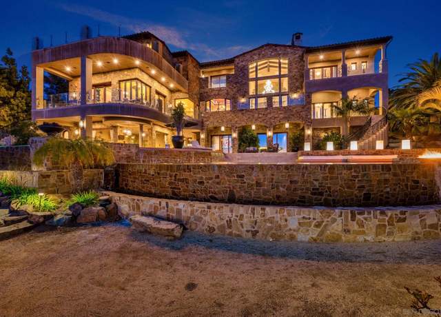 Property at 2647 Marmol Ct, Carlsbad, CA 92009, 5 beds, 7.5 baths
