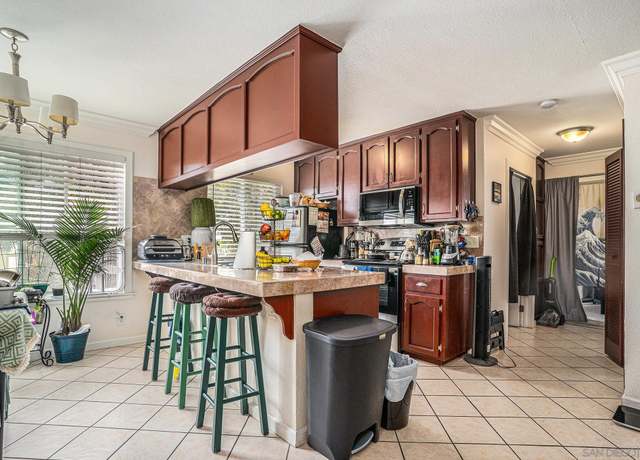 Property at 1284 Holly Ave, Imperial Beach, CA 91932, 2 beds, 2 baths