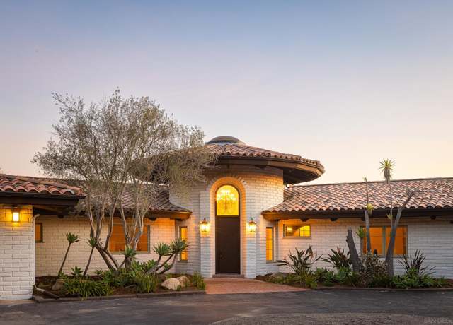 Property at 1256 Rancho Encinitas Dr, Encinitas, CA 92024, 4 beds, 3 baths