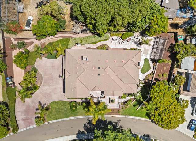 Property at 101 Lion Cir, Chula Vista, CA 91910, 5 beds, 5 baths