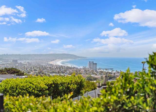 Property at 5560 Moonlight Ln, La Jolla, CA 92037, 3 beds, 3 baths