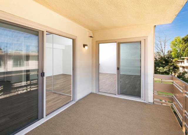 Property at 3982 Valeta St #270, San Diego, CA 92110, 1 bed, 1 bath