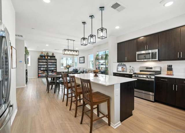 Property at 5405 Calle Sand Arch #197, San Diego, CA 92154, 4 beds, 3.5 baths