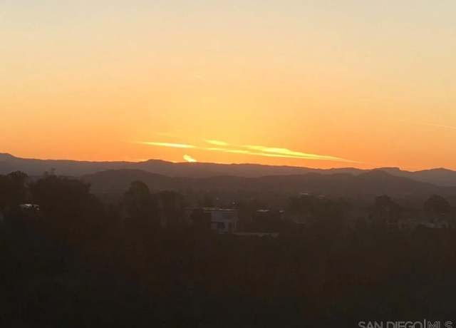 Property at 6645 Caminito Scioto, La Jolla, CA 92037, 3 beds, 2.5 baths