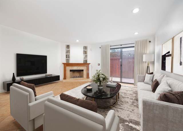 Property at 4482 Louisiana St #3, San Diego, CA 92116, 2 beds, 2.5 baths