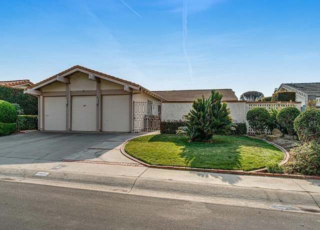 Property at 1619 Calle De Primra, La Jolla, CA 92037, 4 beds, 2 baths