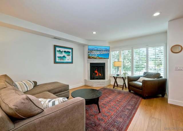 Property at 1174 Locust St, San Diego, CA 92106, 2 beds, 1.5 baths