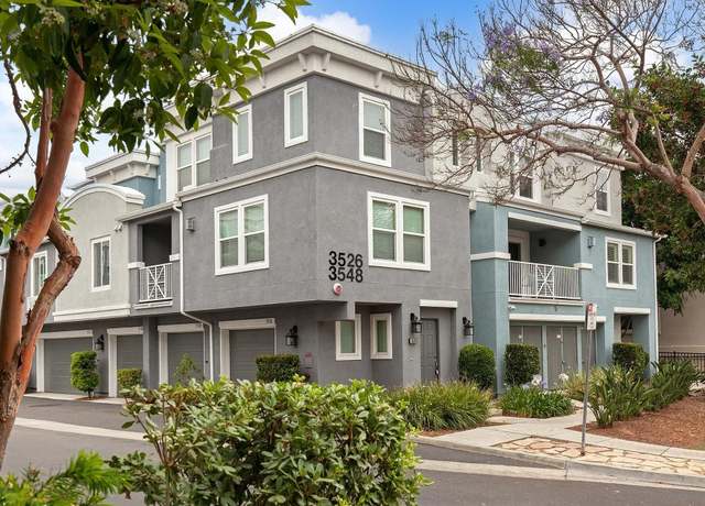 Property at 3528 Shoreline Bluff Ln, San Diego, CA 92110, 2 beds, 2.5 baths