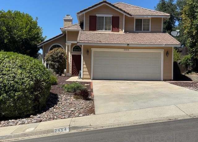 Property at 2454 Hileah Ln, Alpine, CA 91901, 3 beds, 2.5 baths