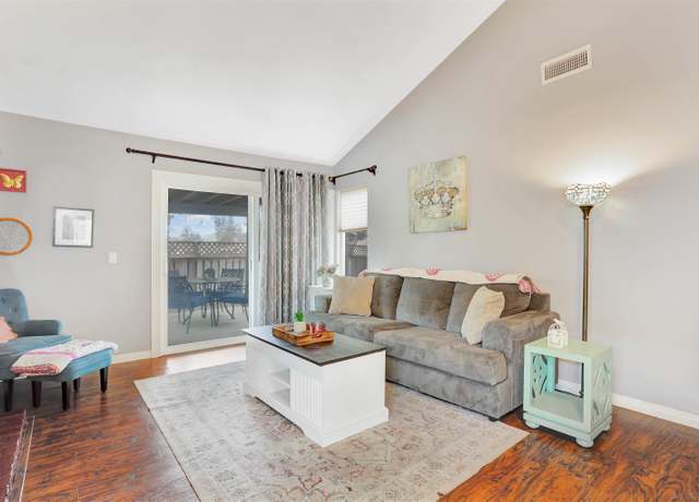 Property at 1819 Castle Gln, Escondido, CA 92029, 2 beds, 2 baths