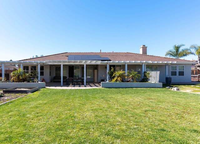 Property at 2352 Clearcrest Ln, Fallbrook, CA 92028, 5 beds, 3.5 baths