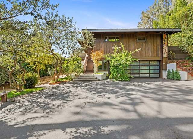 Property at 144 Ocean View Ave, Del Mar, CA 92014, 4 beds, 3 baths