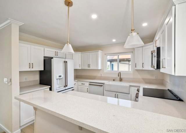 Property at 5370 La Jolla Blvd Unit 305B, La Jolla, CA 92037, 2 beds, 2 baths